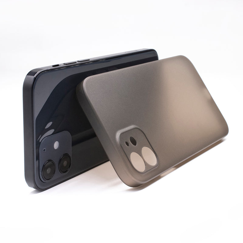 <transcy>iPhone 12 Ultra Slim Case - Simple Gray</transcy>